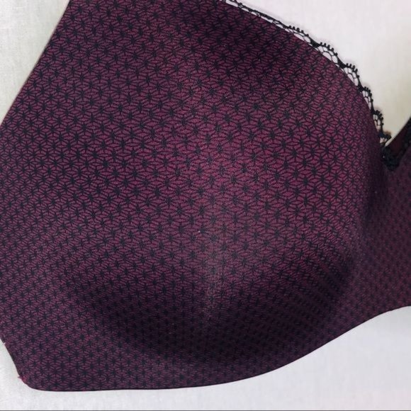 Maidenform Semi Embellished wireless bra - Picture 3 of 12